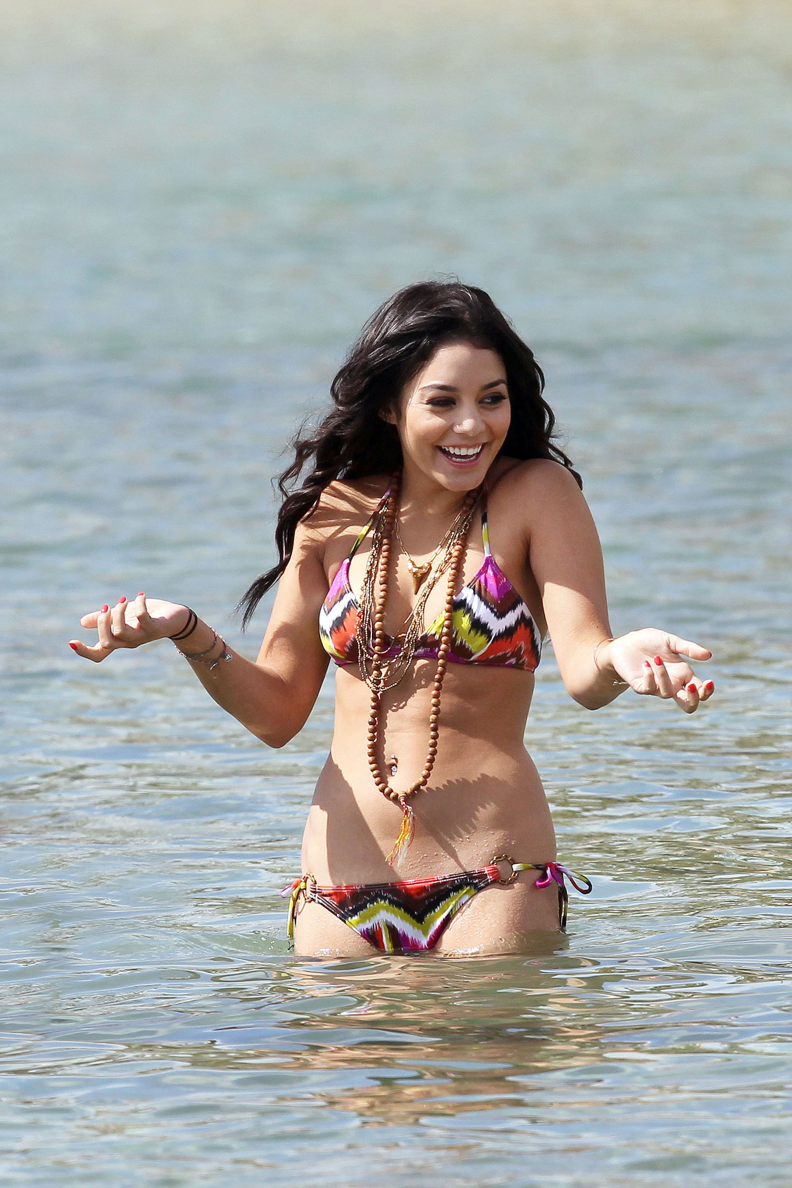 Vanessa Hudgens In Bikini At The Beach In Hawaii Hawtcelebs