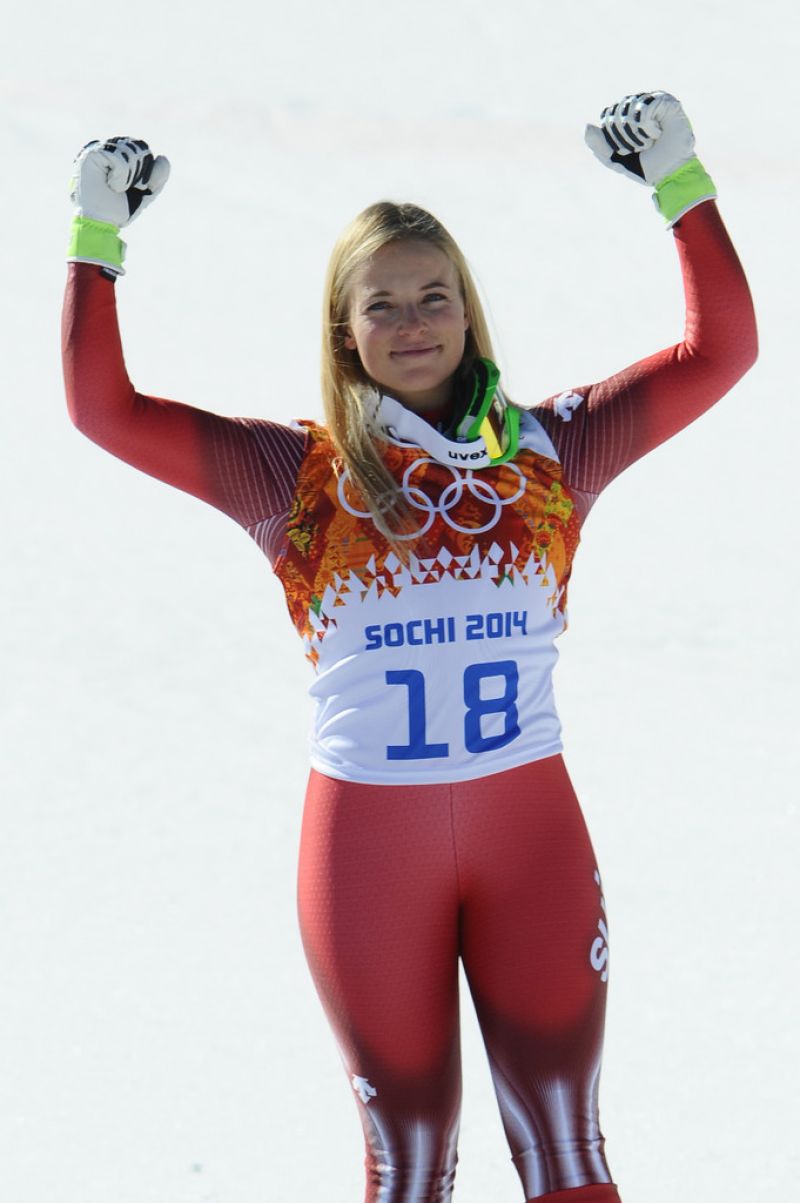 lara-gut-alpine-skiing-women-s-downhill-in-sochi_1.jpg