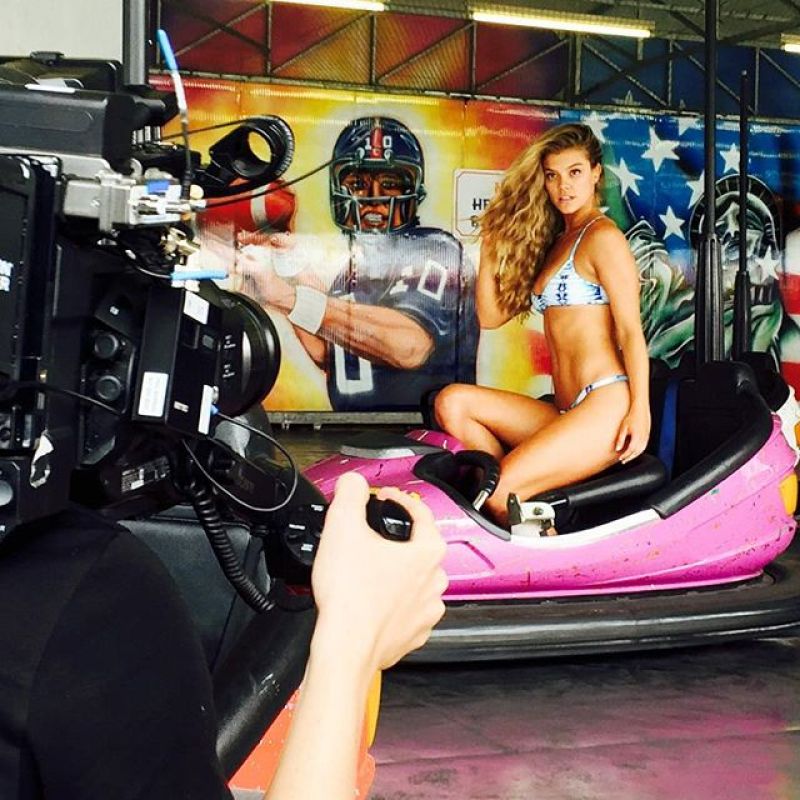 Nina Agdal Si Swimsuit Behind The Scenes Hawtcelebs
