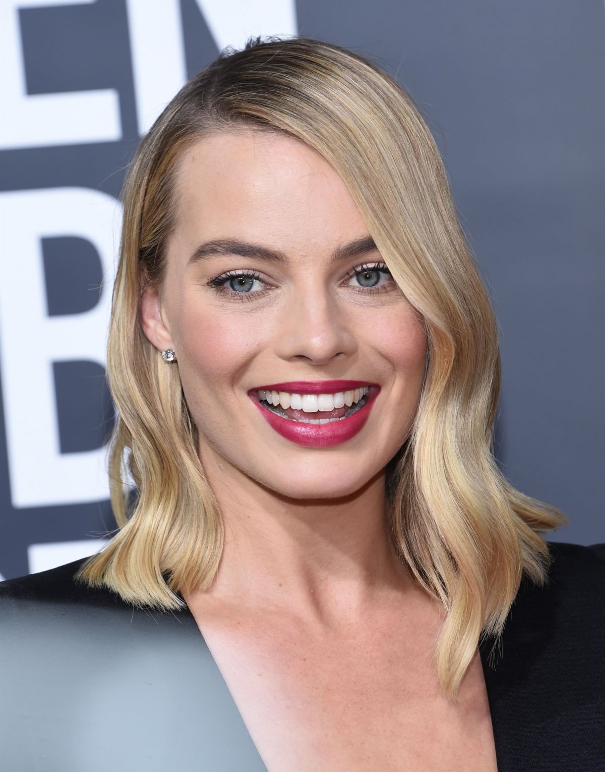 Download Margot Robbie Images