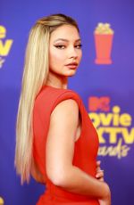 Madelyn Cline At Mtv Movie Awards In Los Angeles