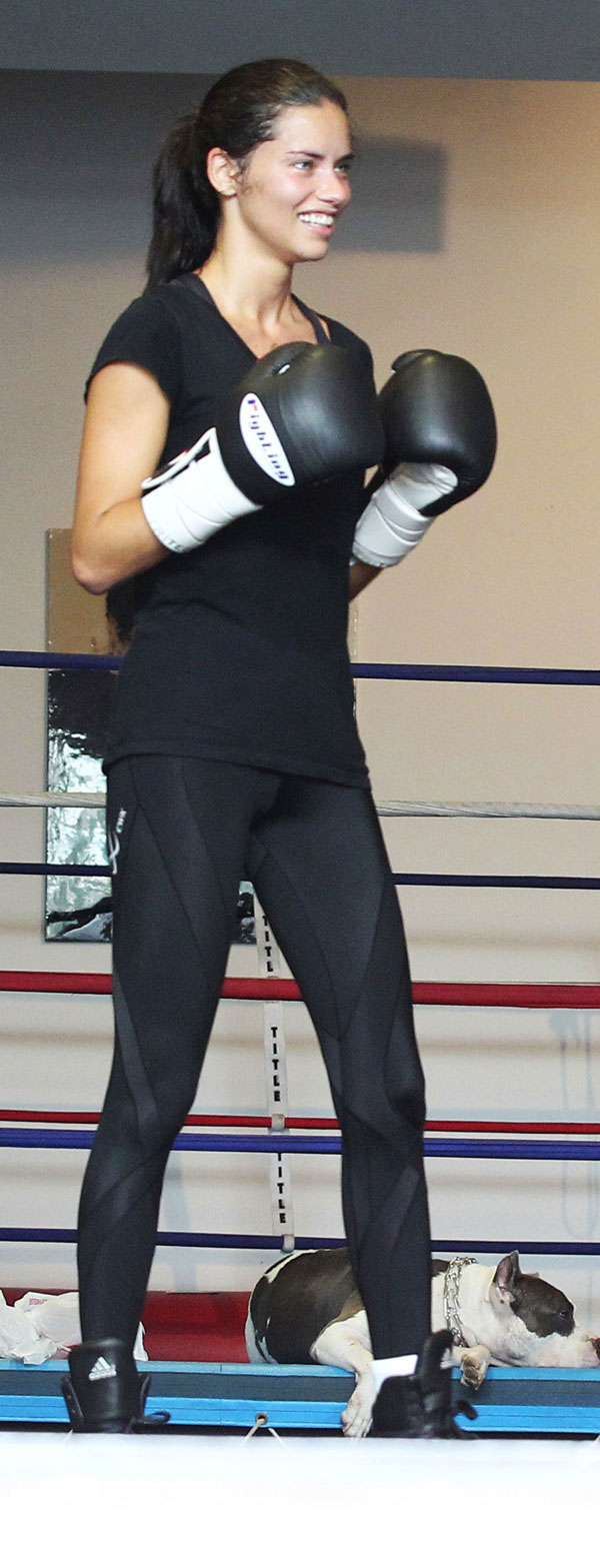Адриана лима бокс фото