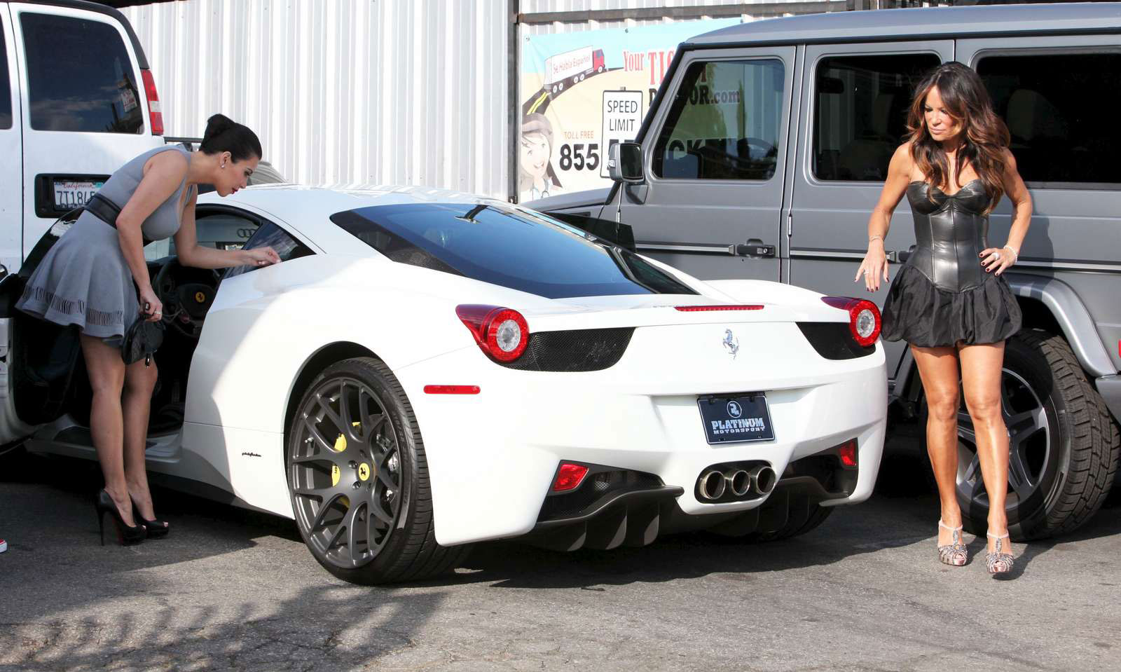 Ferrari Kim Kardashian