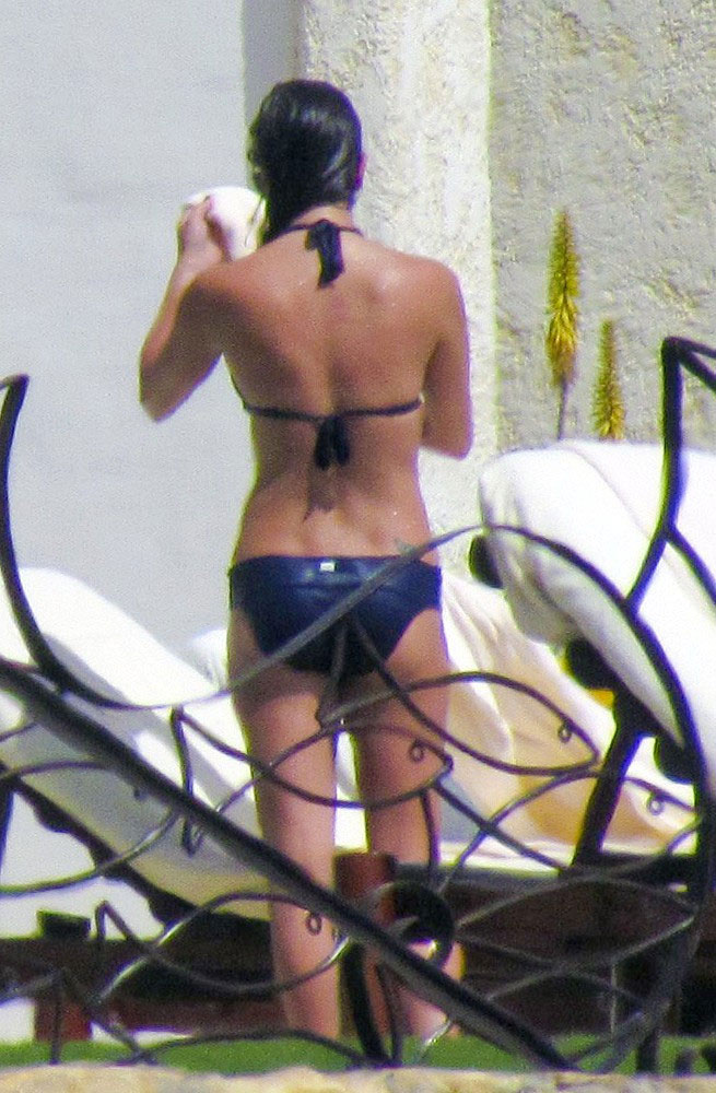 Lea Michele Bikini Candids In Cabo San Lucas Hawtcelebs 