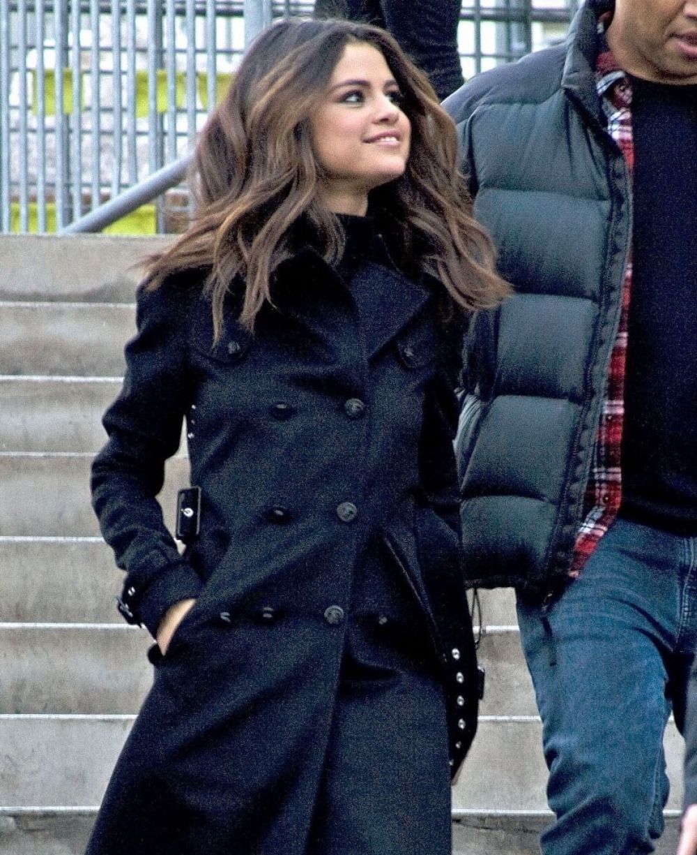 SELENA GOMEZ Out and About in Park City – HawtCelebs