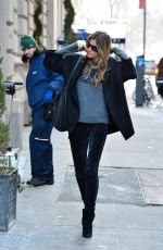 GISELE BUNDCHEN Out and About in New York
