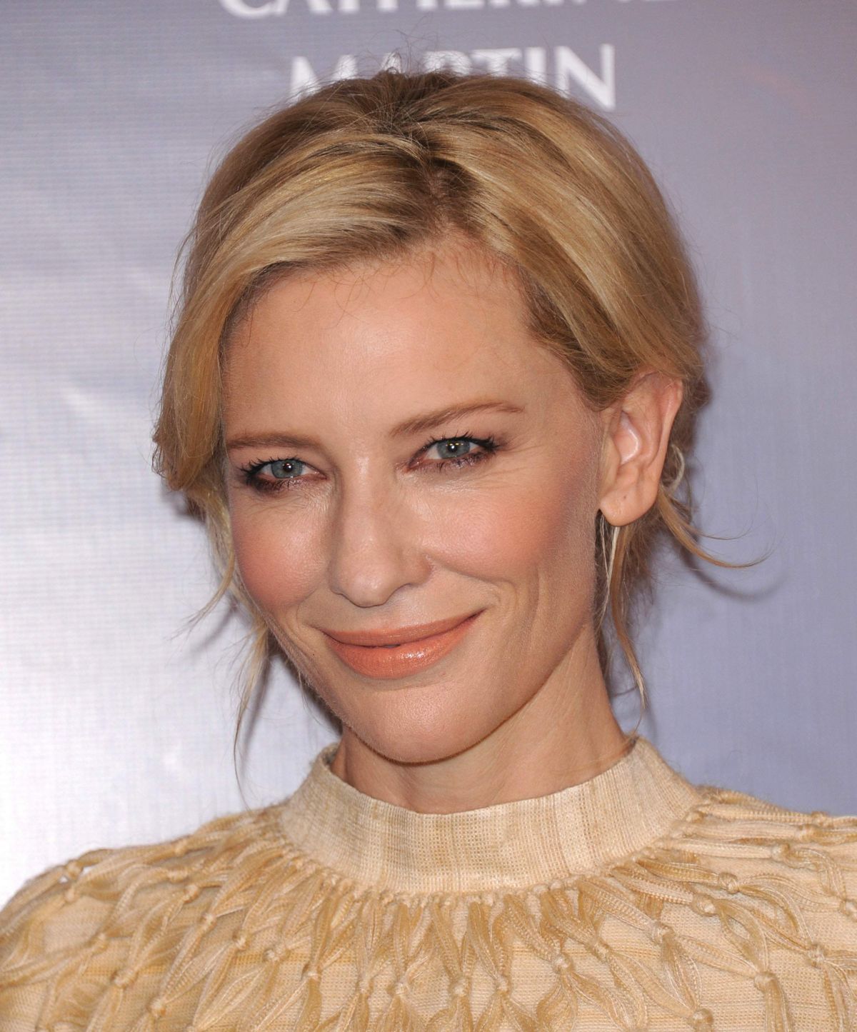 CATE BLANCHETT at 2014 Rodeo Drive Walk of Style – HawtCelebs