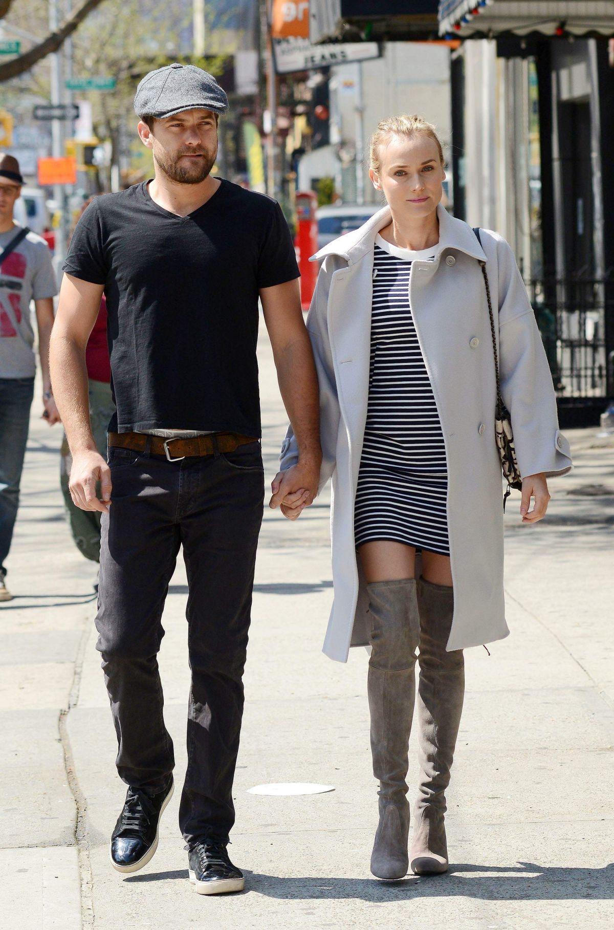 Diane Kruger And Joshua Jackson Out And About In New York Hawtcelebs 