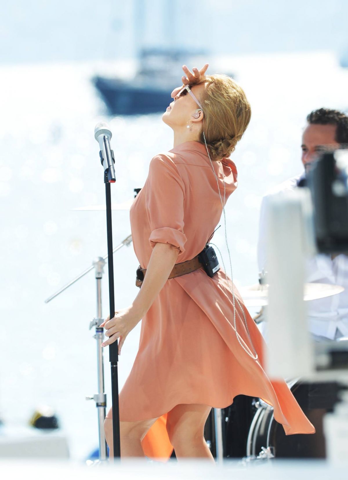 https://www.hawtcelebs.com/wp-content/uploads/2014/05/kylie-minogue-performs-at-stage-of-canal-in-cannes_9.jpg