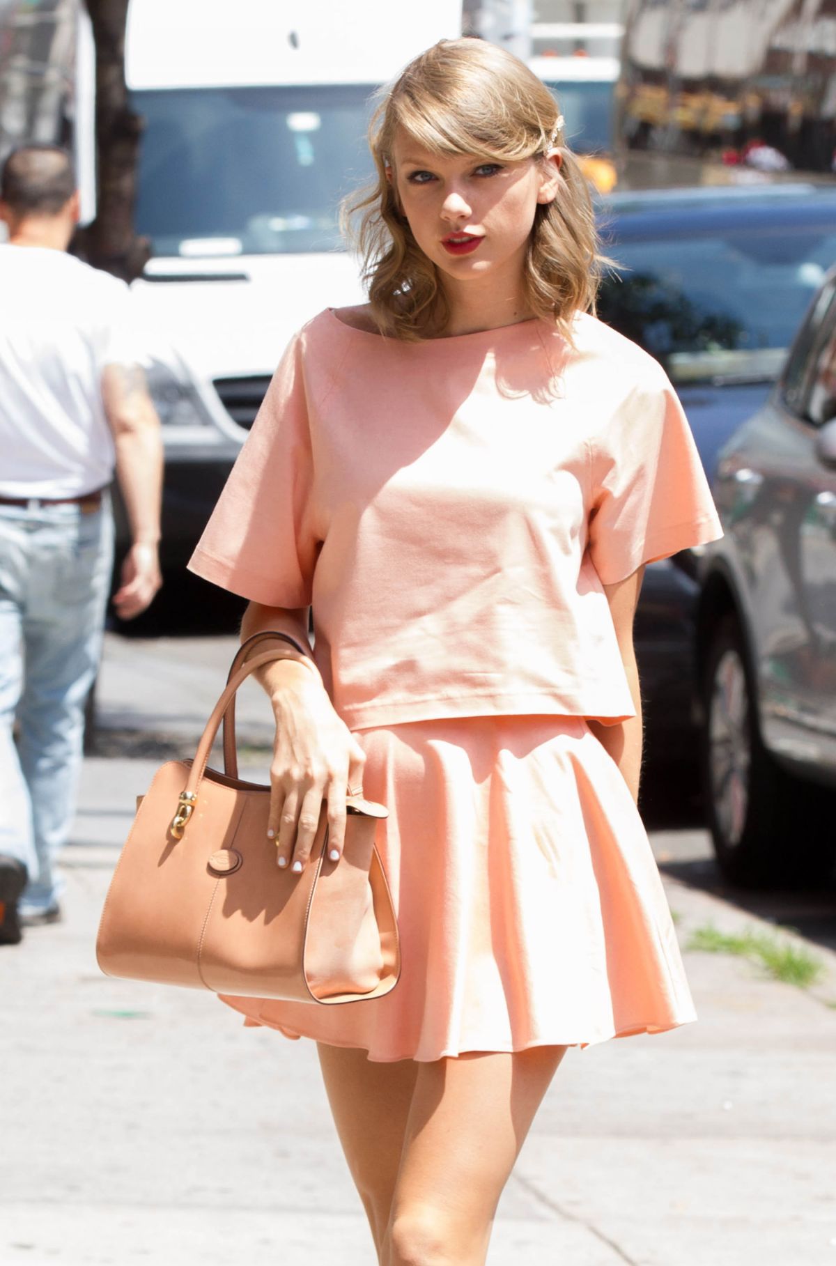 Taylor Swift In Short Skirt Out And About In New York Hawtcelebs 7149