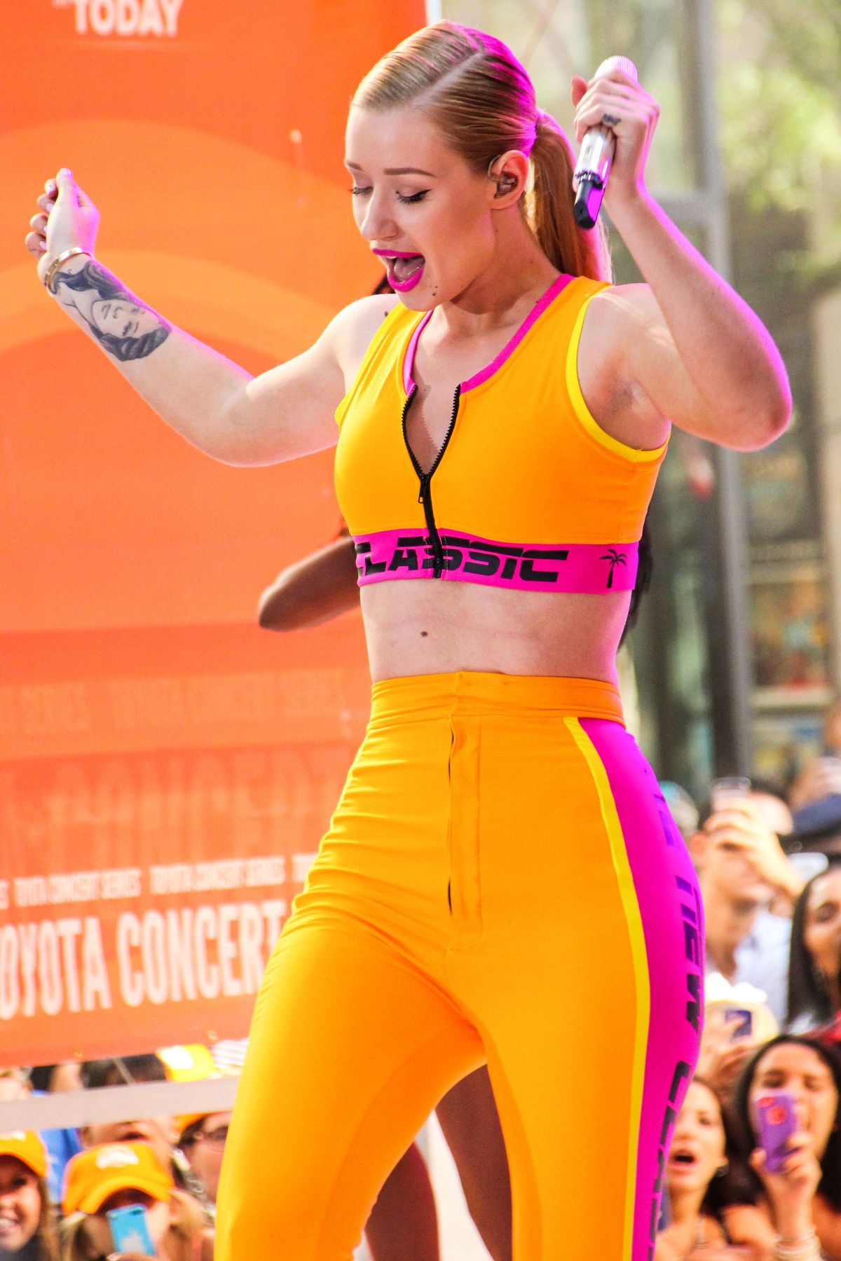 Iggy Azalea Performs At Today Show Hawtcelebs 