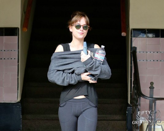 Dakota Johnson In Tights Leaves A Gym In Los Angeles Hawtcelebs