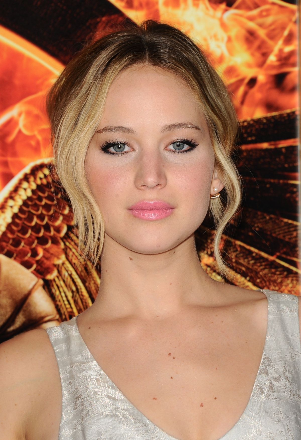 JENNIFER LAWRENCE at The Hunger Games: Mockingjay – Part 1 Premiere in ...