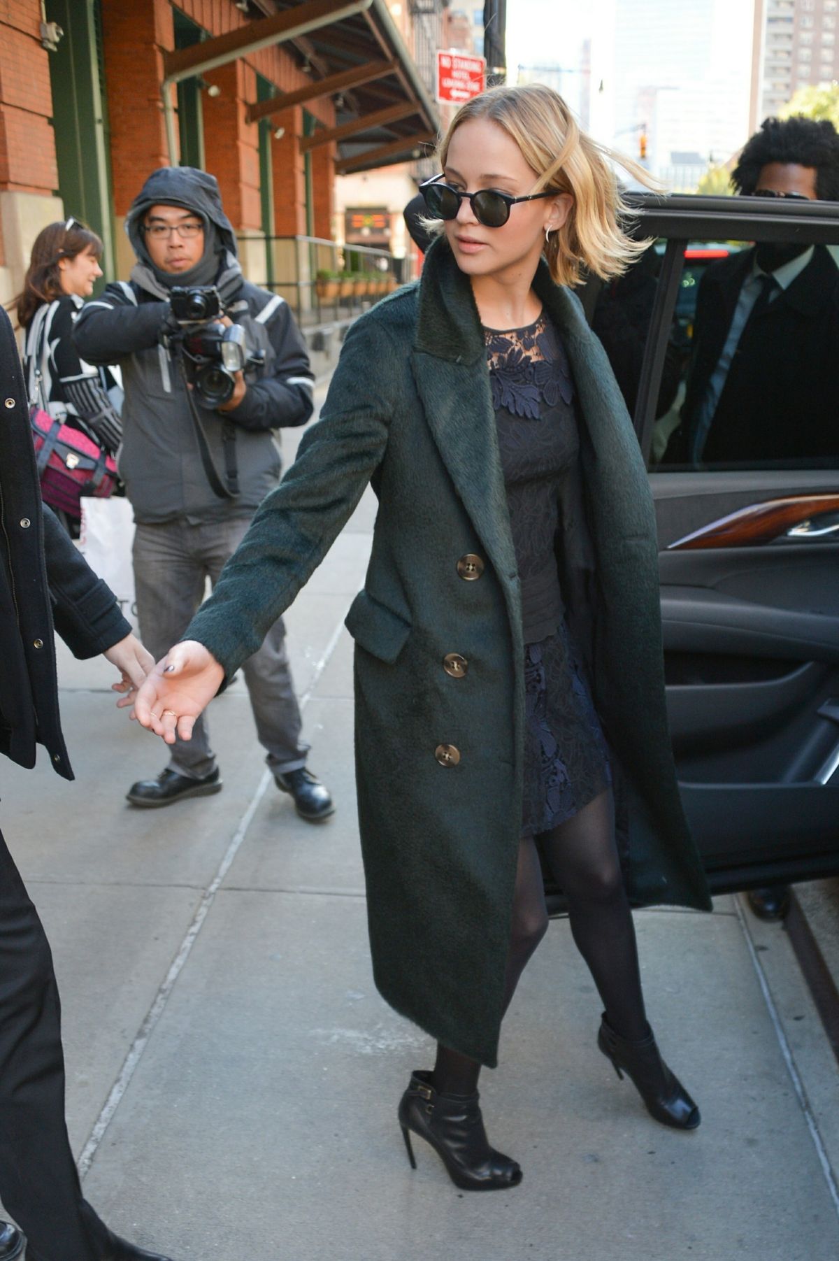 JENNIFER LAWRENCE Out and About in New York – HawtCelebs