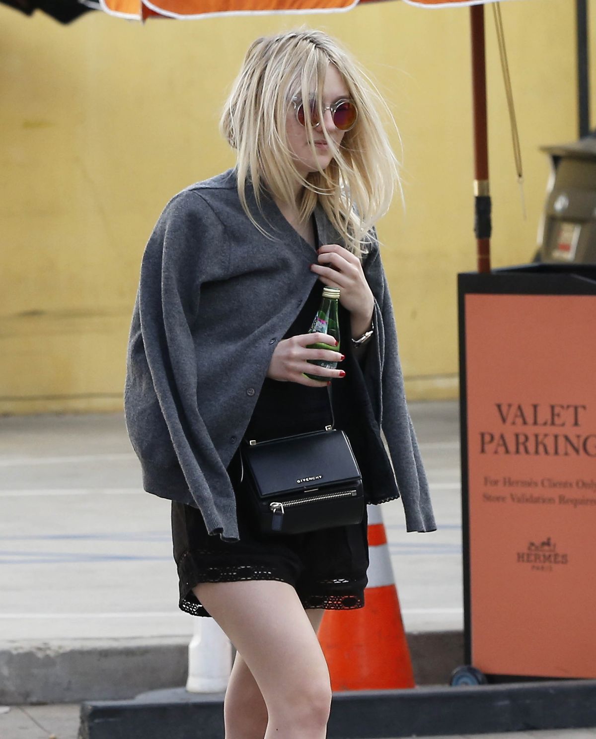 Dakota Fanning Out Shopping In Beverly Hills Hawtcelebs 3433