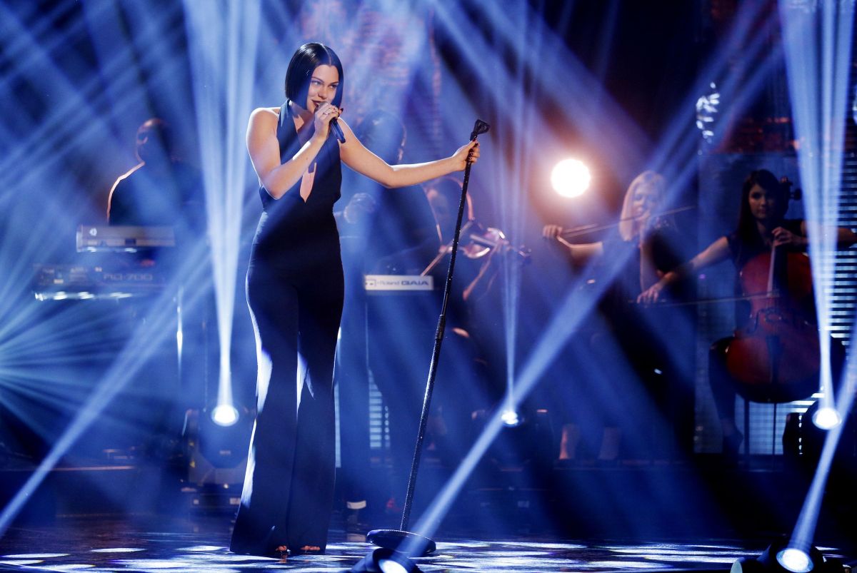 Jessie J Performs On The Graham Norton Show In London Hawtcelebs