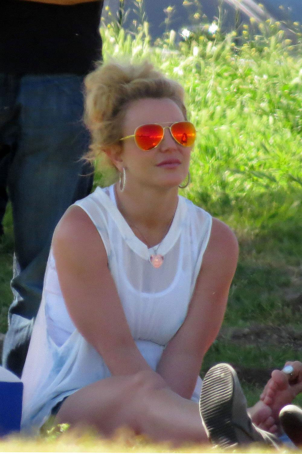 Britney Spears At Her Sons Soccer Game In Los Angeles Hawtcelebs 
