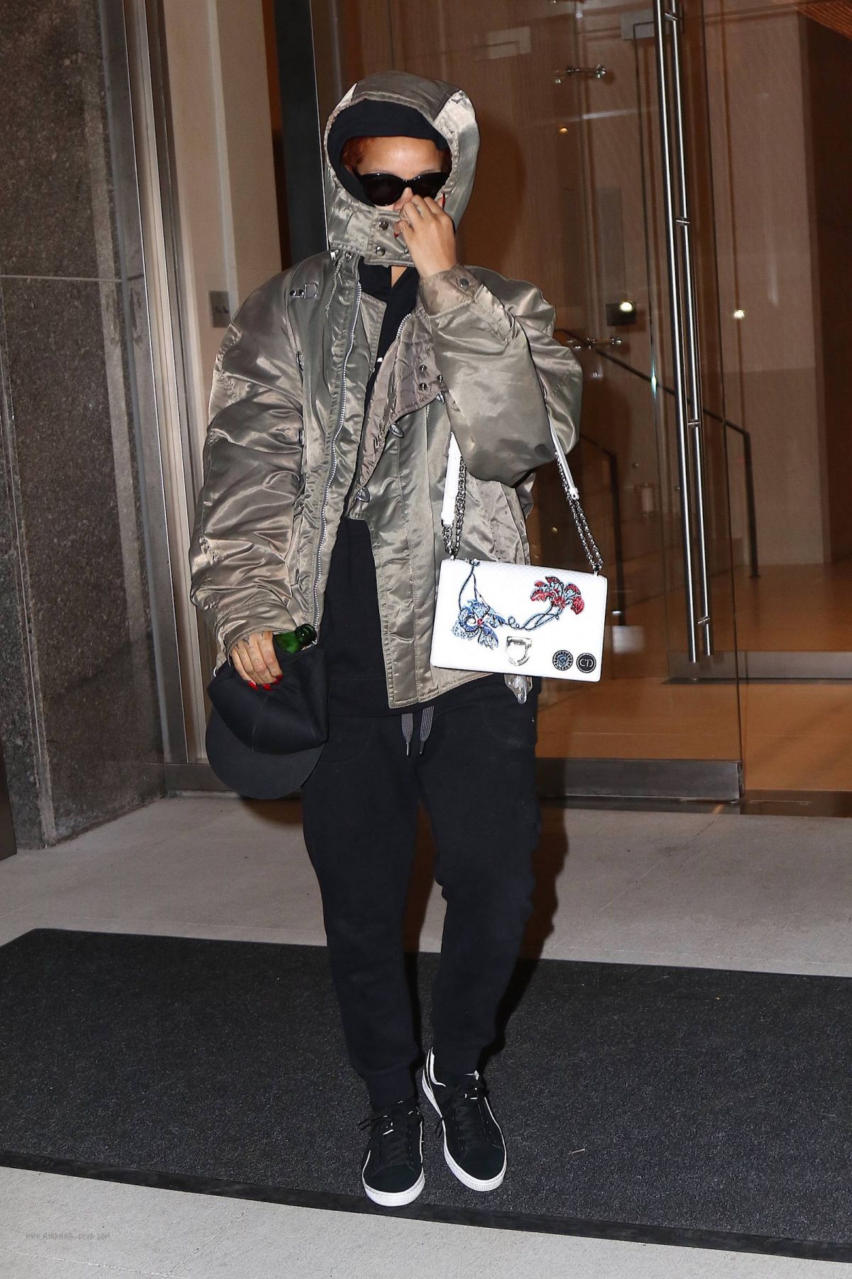 RIHANNA Out and About in New York 05/19/2015 – HawtCelebs