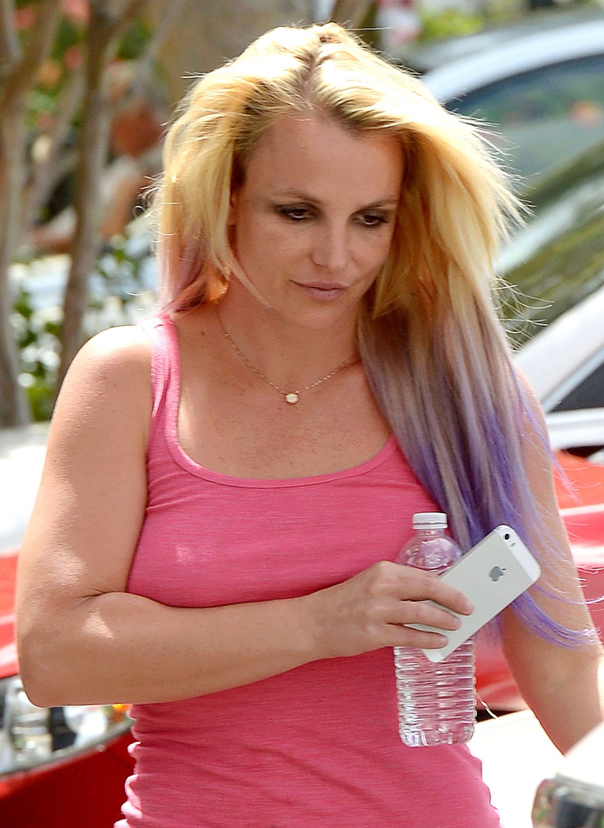BRITNEY SPEARS Out and About in Calabasas 07/22/2015 ...