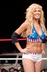 WWE- Patriotic Divas