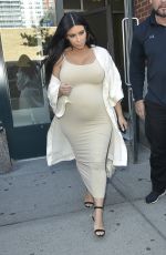 Pregnant KIM KARDASHIAN Leaves Her Apartment in New York 09/13/2015