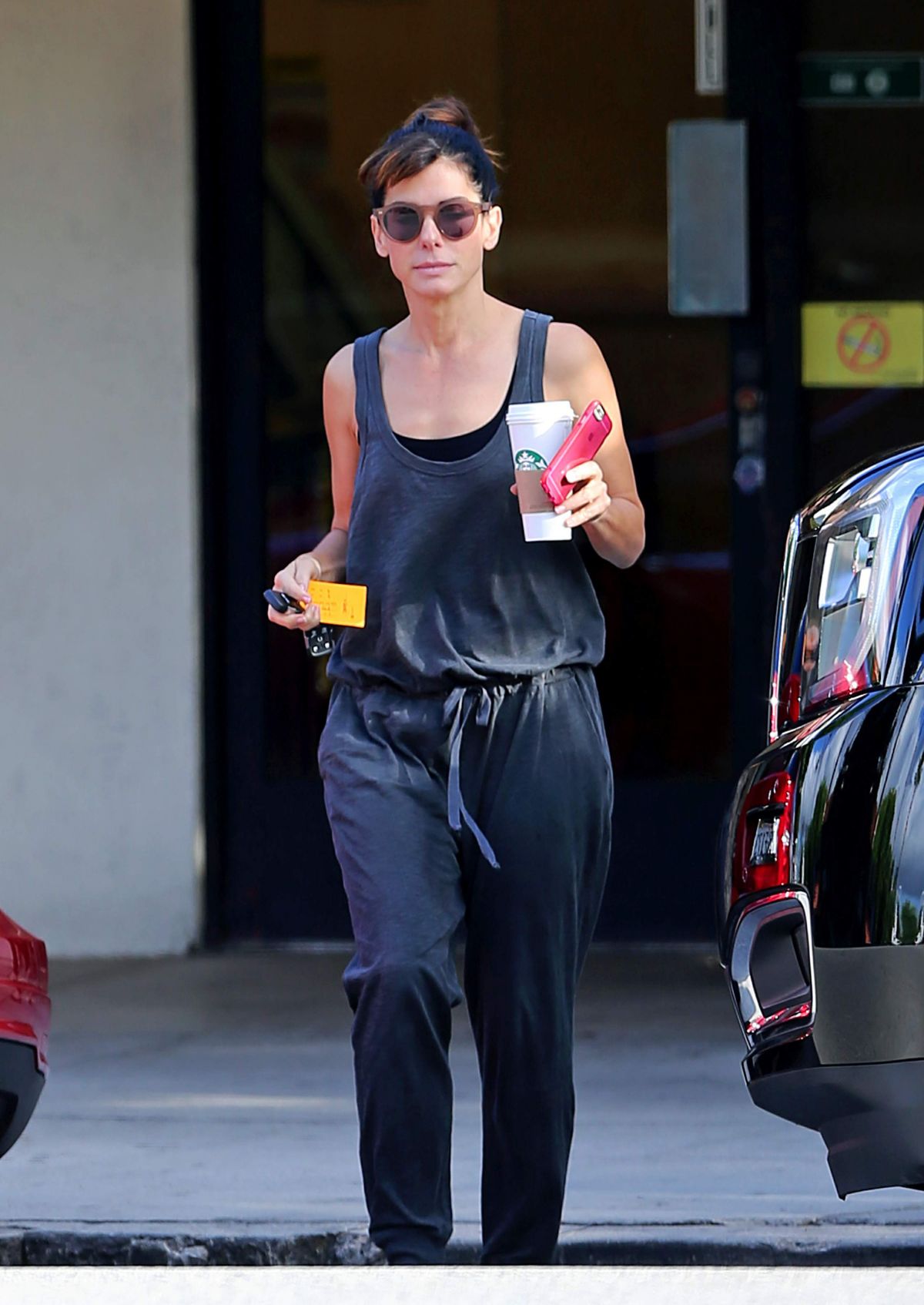 SANDRA BULLOCK Out and About in Sherman Oaks 09/16/2015 – HawtCelebs