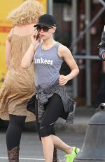SCARLETT JOHANSSON Heading to a Gym in New York 09/28/2015