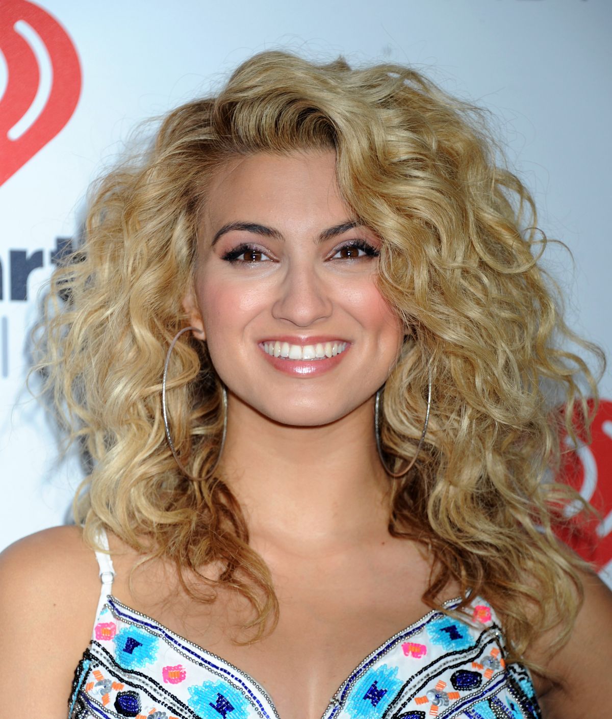 TORI KELLY at 2015 iHeartradio Music Festival in Las Vegas 09/19/2015.