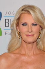 SANDRA LEE at Elton John Aids Foundation’s 14th Annual An Enduring Vision Benefit in New York 11/02/2015