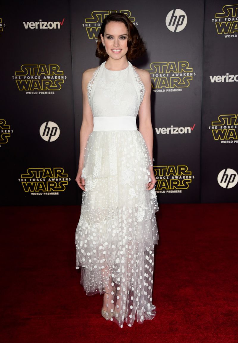 DAISY RIDLEY at Star Wars: Episode VII – The Force Awakens Premiere in ...