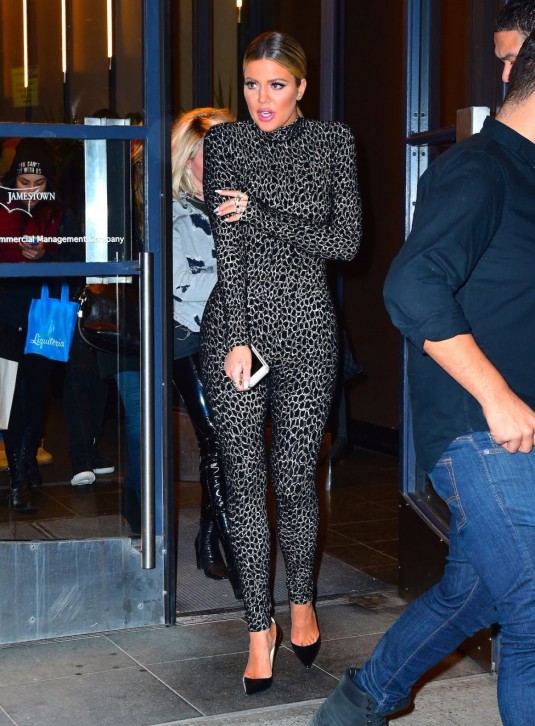 khloe-kardashian-in-bodysuit-at-watch-what-happens-live-in-new-york-01 ...