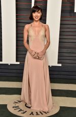 AUBREY PLAZA at Vanity Fair Oscar 2016 Party in Beverly Hills 02/28/2016