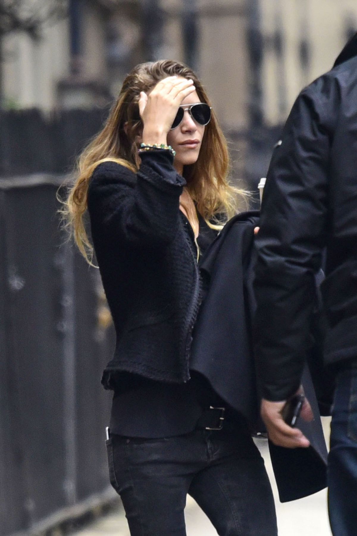 MARY KATE OLSEN Out for Coffee in New York 02/10/2016 – HawtCelebs