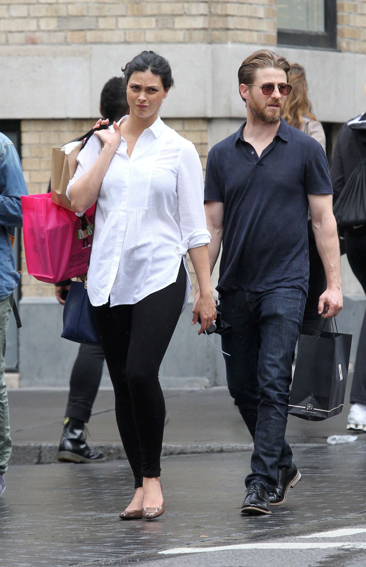 Morena Baccarin And Ben Mckenzie Out In New York 06 03 2016 6 