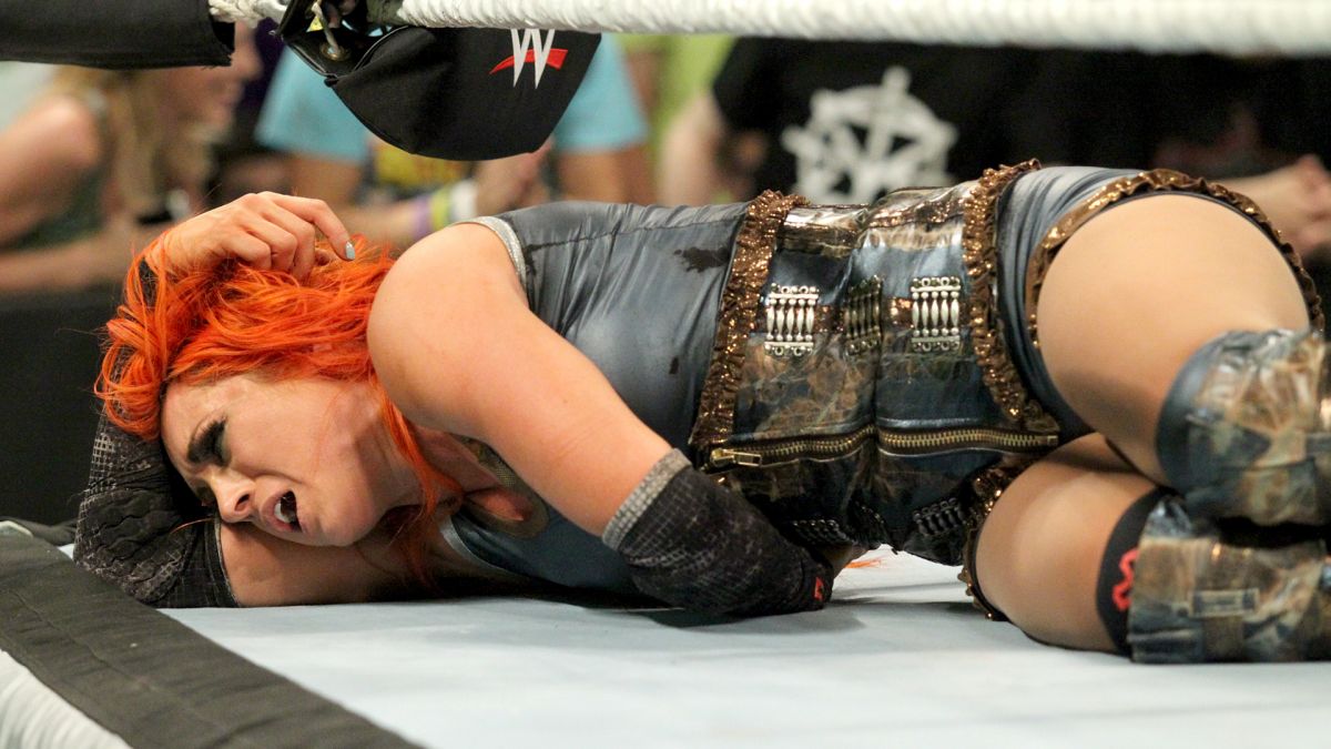 Becky lynch foot