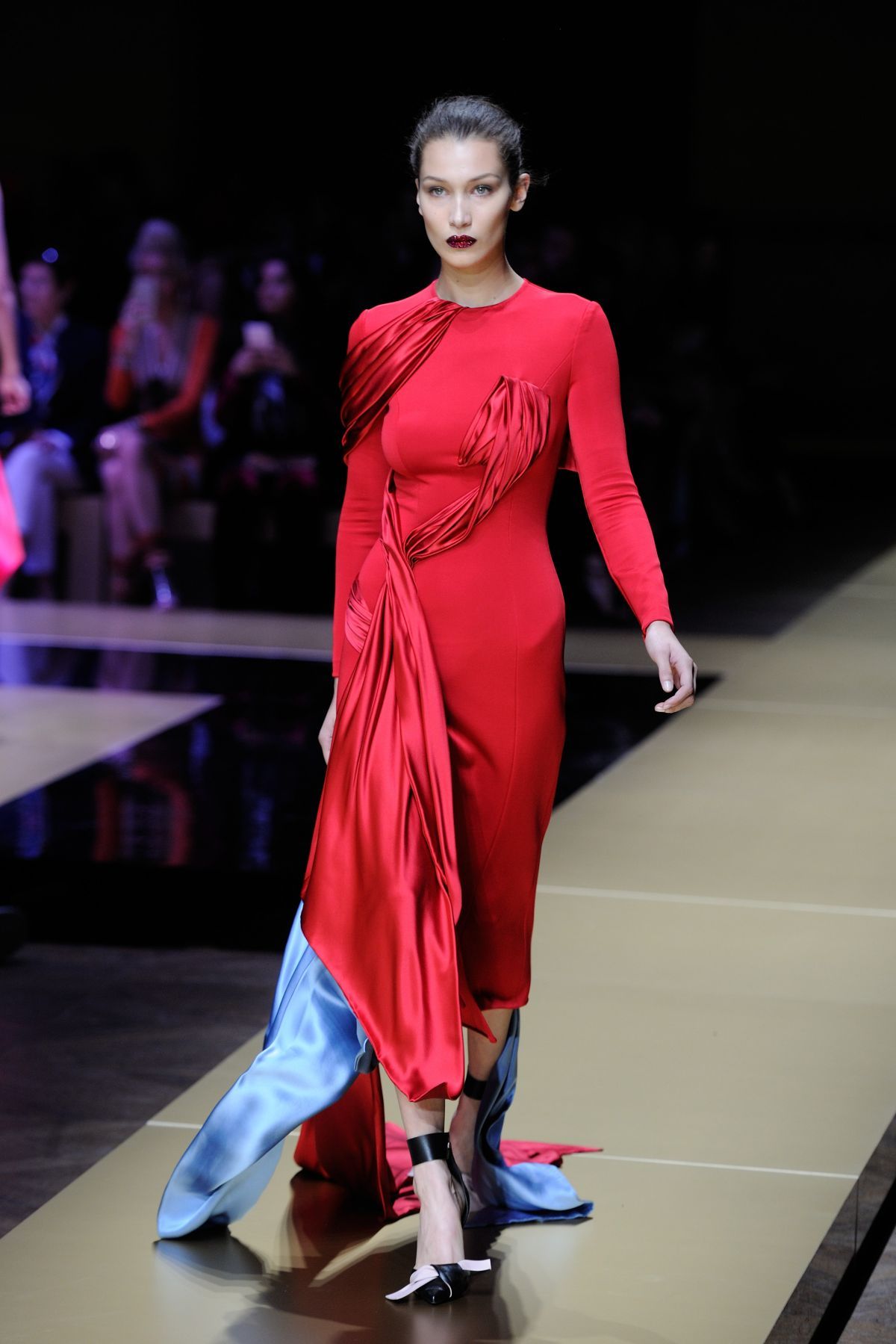 BELLA HADID Walks the Runway at Atelier Versace Fashion Show in Paris ...