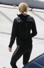 TAYLOR SWIFT at a Gym in Hollywood 07/27/2016
