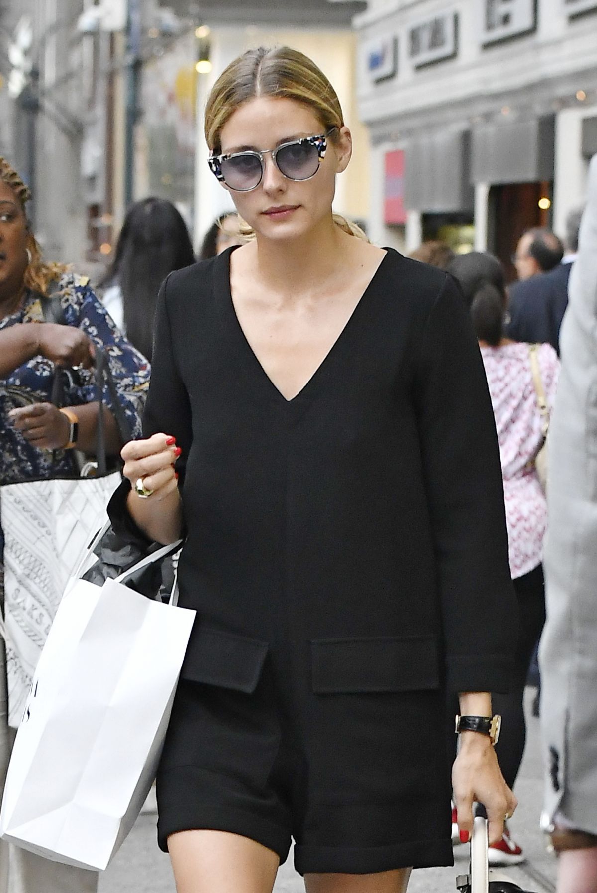 OLIVIA PALERMO Out in New York 09/06/2016 – HawtCelebs