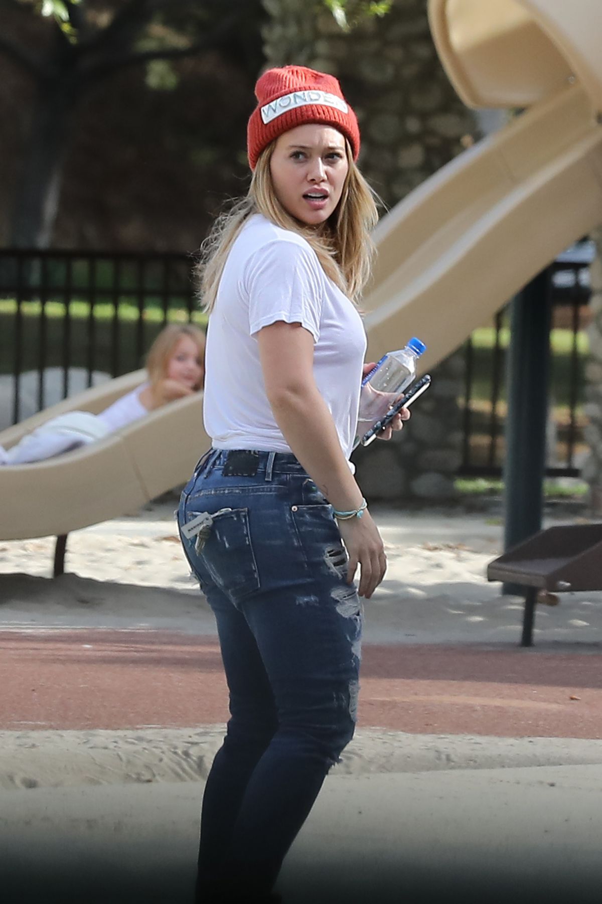 Hilary Duff Out At A Park In Beverly Hills 10 16 2016 Hawtcelebs