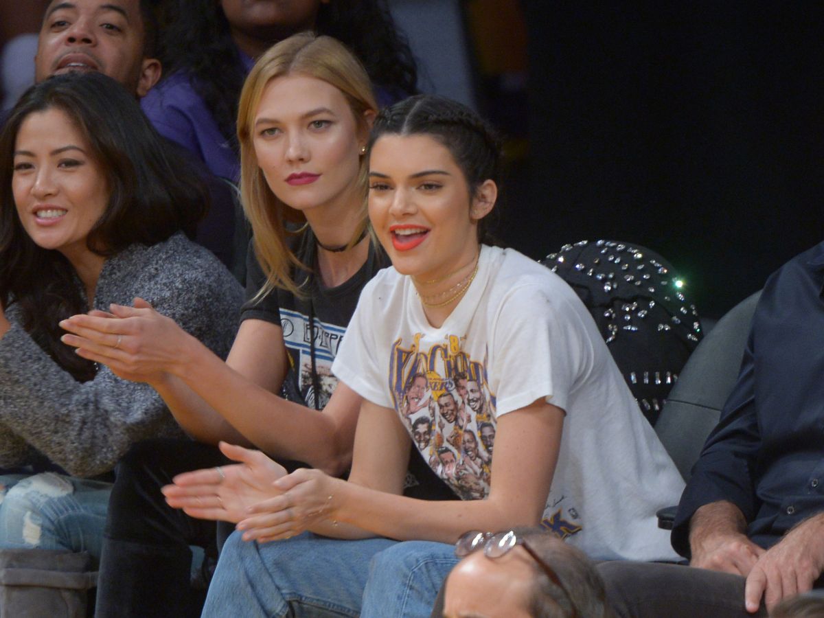Kendall Jenner Los Angeles Lakers Vs Houston Rockets Game October 20, 2018  – Star Style