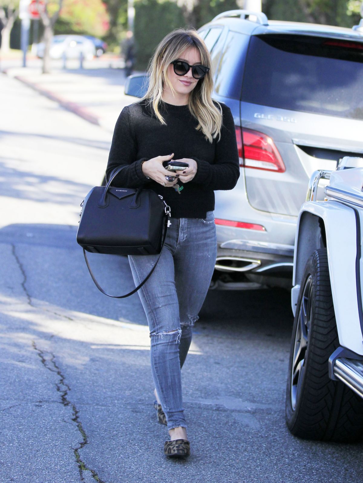 HILARY DUFF Out Shopping in Beverly Hills 12/02/2016 – HawtCelebs