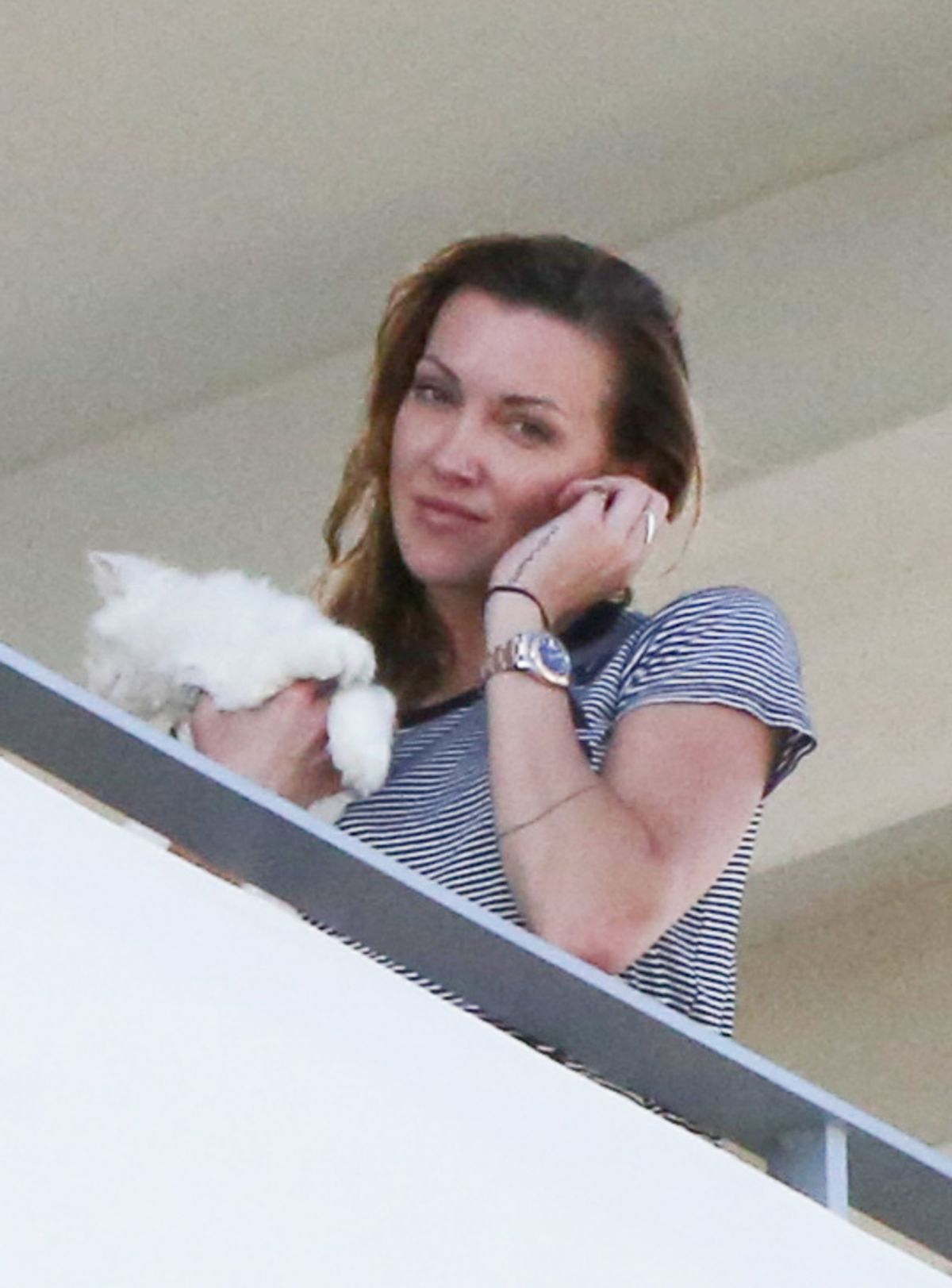 Katie Cassidy Kisses Her Boyfriend On The Balcony Of Her Hotel In Miami 12142016 Hawtcelebs 2349