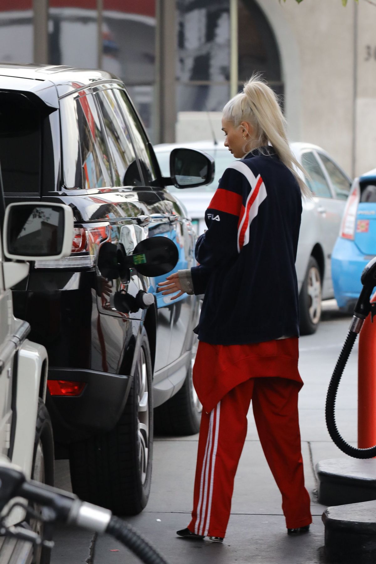 PIA MIA PEREZ at a Gas Station in West Hollywood 01/03/2017 – HawtCelebs