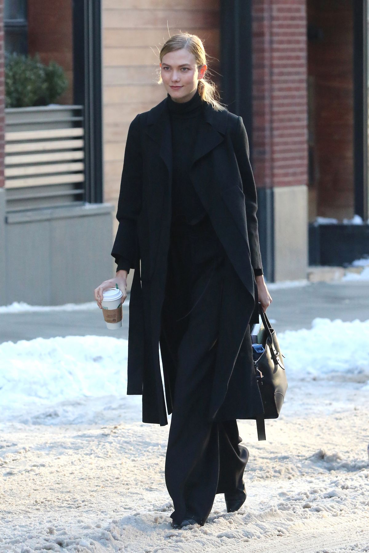 KARLIE KLOSS Out on a Snowy Day in New York 02/10/2017 – HawtCelebs