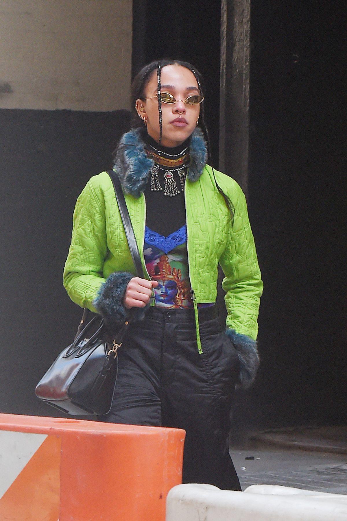 FKA TWIGS Out and About in New York 03/03/2017 – HawtCelebs