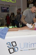 CHLOE GOODMAN  Get a 3D Lipo Bum Lift at Pro Beauty Show in Manchester 10/22/2017