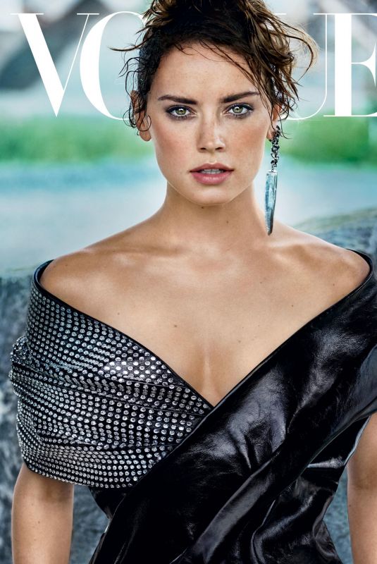 DIASY RIDLEY for Vogue Magazine, November 2017