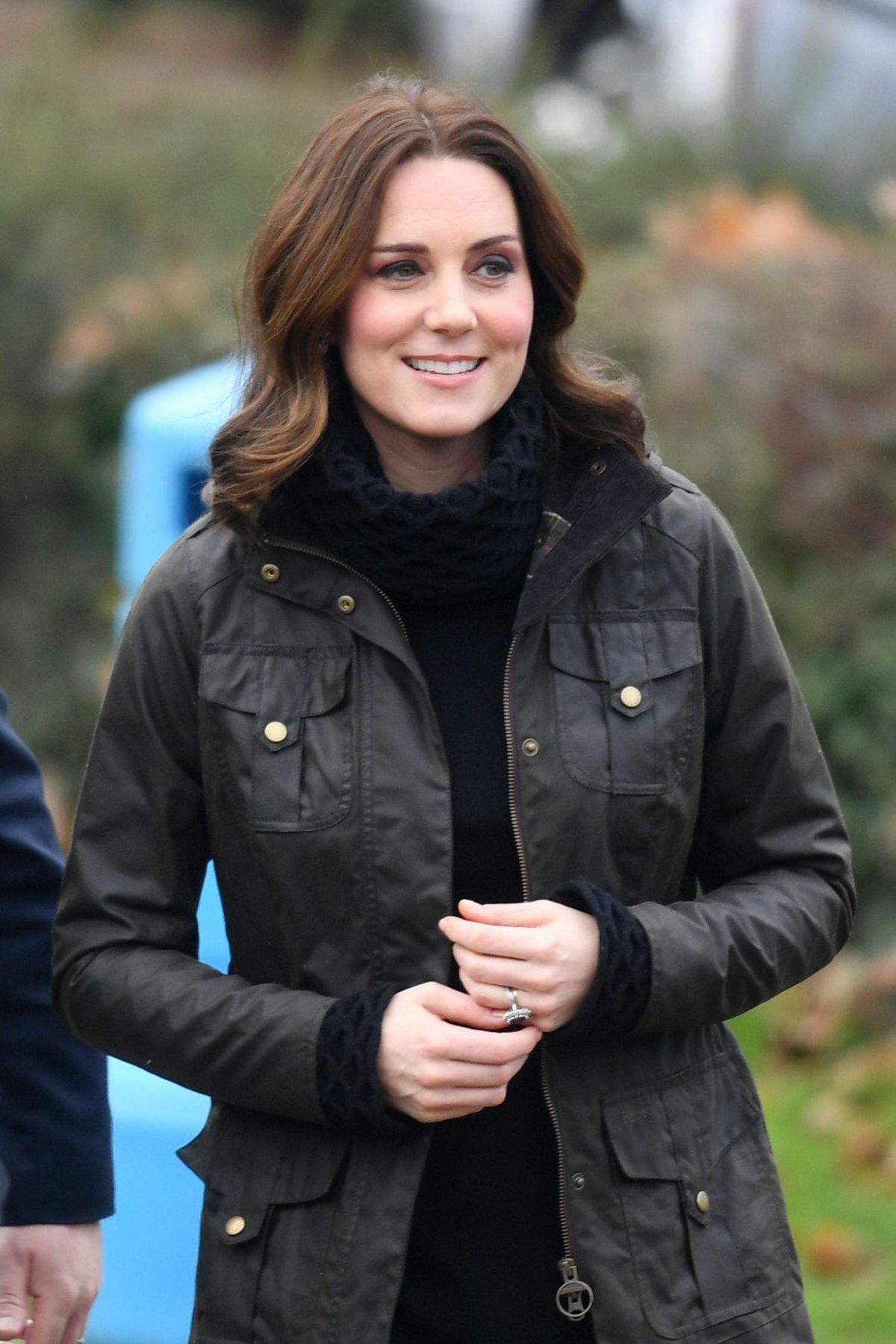 KATE MIDDLETON at Robin Hood Primary School in London 11/29/2017 ...