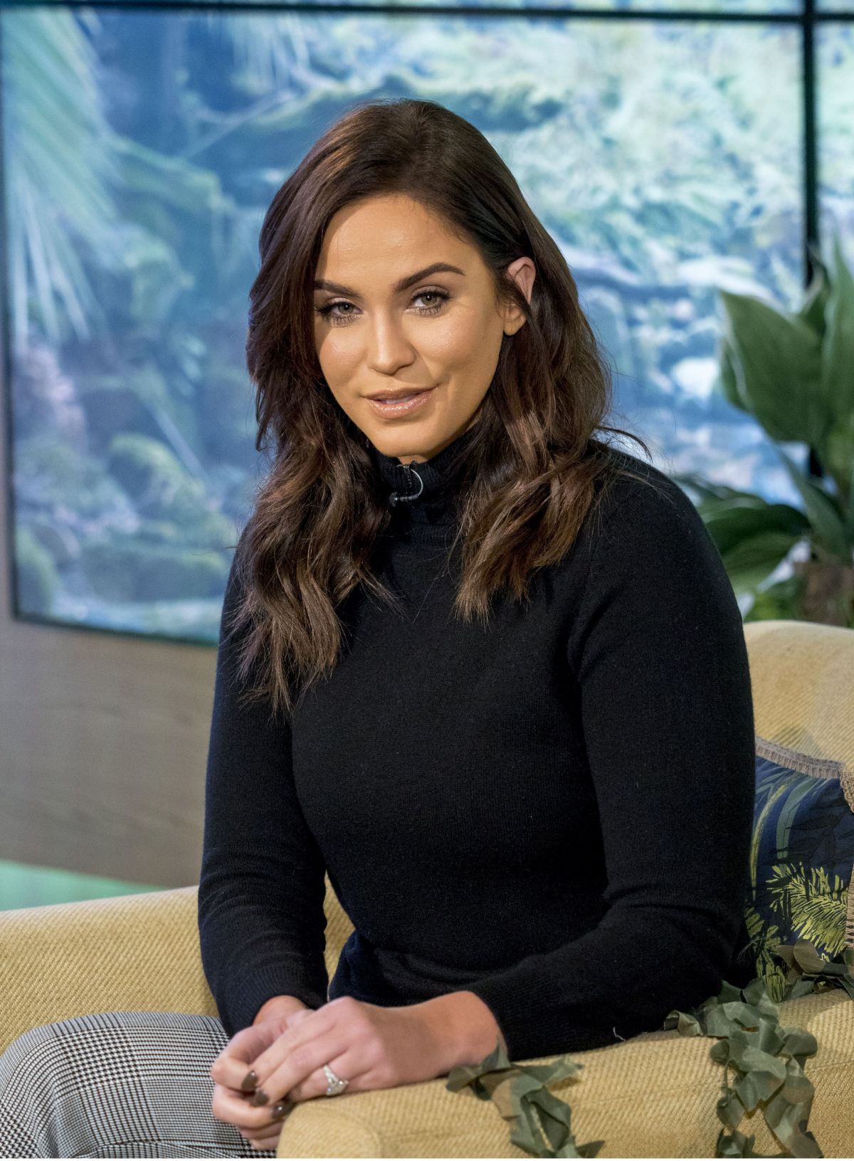 VICKY PATTISON at This Morning Show in London 11/20/2017 – HawtCelebs