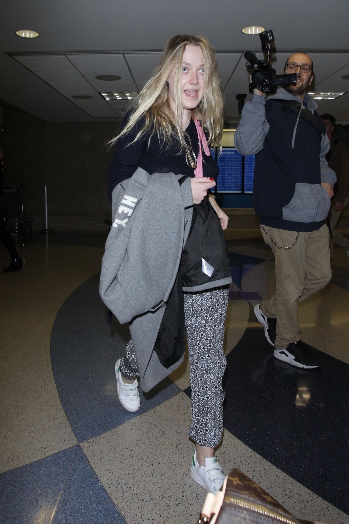 Dakota Fanning LAX Airport March 9, 2016 – Star Style